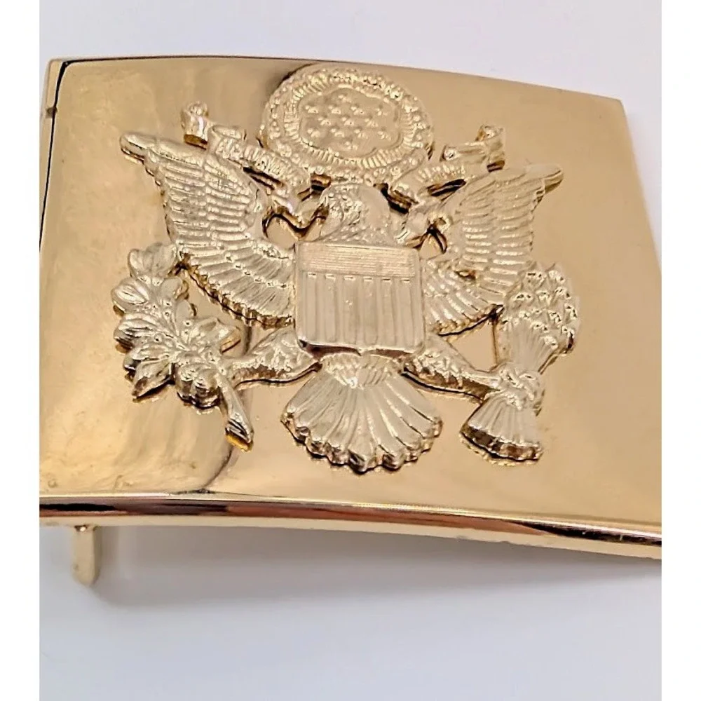VTG Vanguard V-21 US Military Eagle Great Seal Belt Buckle Gold Tone Made in USA